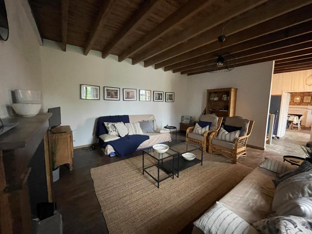 Beautiful Cottage With Private Plunge Pool/Hot Tub - 40 Mins From Puy Du Fou La Chapelle-Saint-Etienne 외부 사진