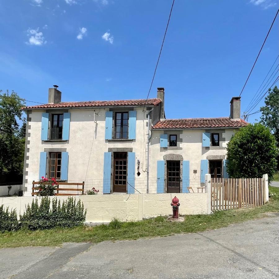 Beautiful Cottage With Private Plunge Pool/Hot Tub - 40 Mins From Puy Du Fou La Chapelle-Saint-Etienne 외부 사진
